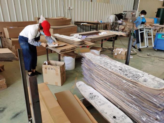 2024 Hot Wholesale 7 Ply Maple Wood Professional Double Kick Skateboard 7