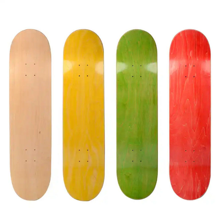 Color bianco elegante Seven Ply Skateboard Legno City Skateboard per pattinatori professionisti